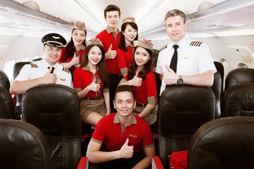 Vietjet tuyển dụng tiếp viên hàng không trên toàn quốc