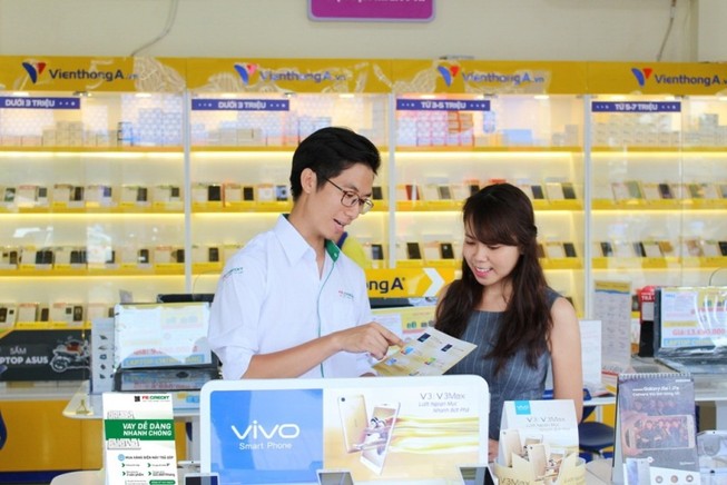 Tổ chức tín dụng trước nguy cơ '1 cổ 2 tròng'