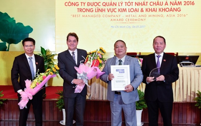 Tập đoàn Hoa Sen: Công ty quản lý tốt nhất châu Á