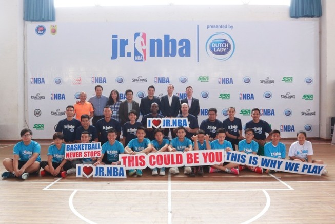 Theo đuổi giấc mơ bóng rổ cùng Jr. NBA
