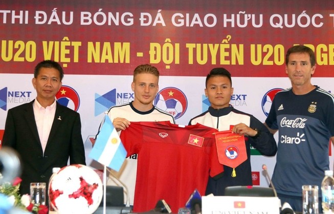 VietJet độc quyền đưa đội U-20 Argentina đến VN du đấu