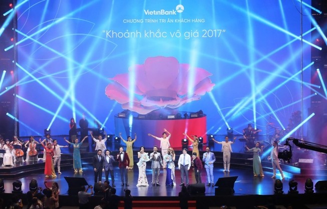 Khoảnh khắc vô giá 2017: Kết nối trái tim