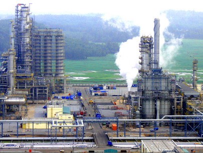 Đề xuất giảm thuế cho lọc dầu Dung Quất
