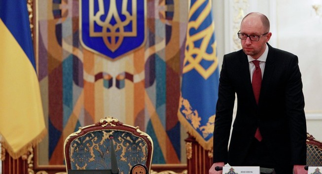 Thủ tướng Ukraine bị yêu cầu từ chức