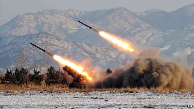 Kim Jong-un giám sát bắn thử tên lửa cháy