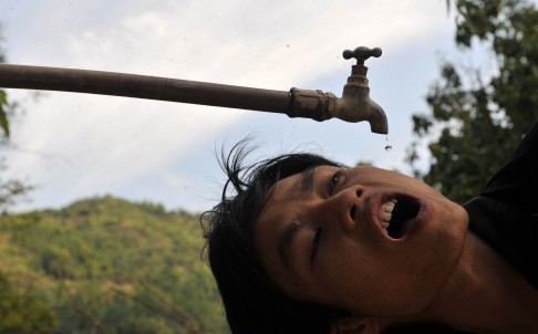 Hàng triệu người nhiễm độc vì ô nhiễm nguồn nước