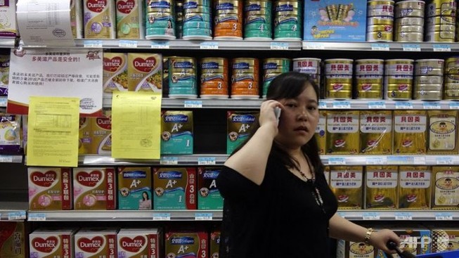 Sữa bột Trung Quốc lại dính bê bối hóa chất