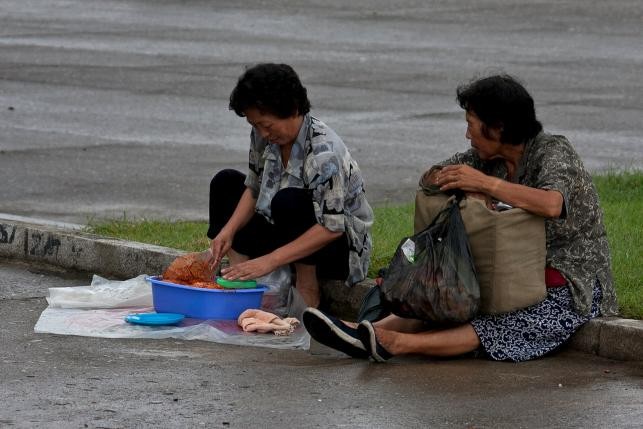 Những chợ 'châu chấu' thoắt ẩn thoắt hiện tại Triều Tiên