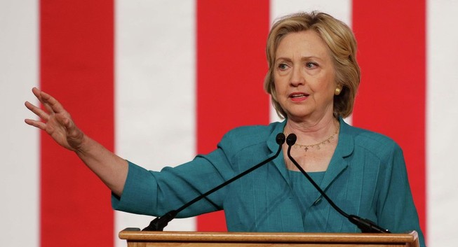 Hillary Clinton ngăn chặn Biden chạy đua vào nhà Trắng?