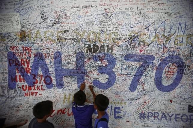 Malaysia kết luận 'thân thế' mảnh vỡ nghi của MH370