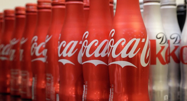 Coca-Cola tại Venezuela ngưng sản xuất vì thiếu đường