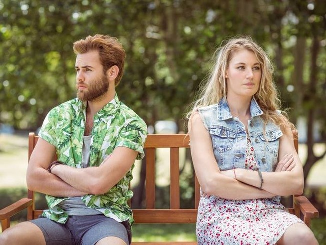 8 kiểu thiếu tôn trọng bạn đời giết chết hôn nhân