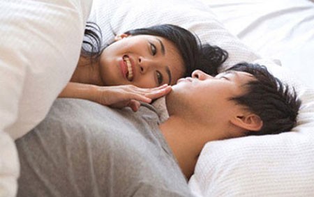 Cô vợ ghi lại toàn bộ những câu nói mê khi ngủ của chồng