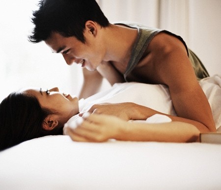 Bi hài chuyện đặt bùa phòng the