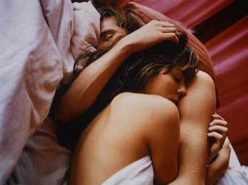 8 khác biệt lớn nhất giữa sex vì yêu hay sex vì ham muốn
