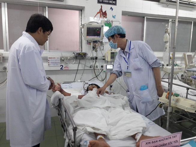 Bộ Y tế kiểm tra đột xuất nhiều bệnh viện ở TP.HCM