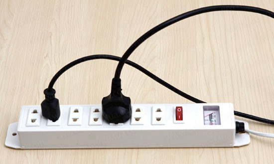 Cứu sống bé 15 tháng tuổi bị điện giật ngưng thở