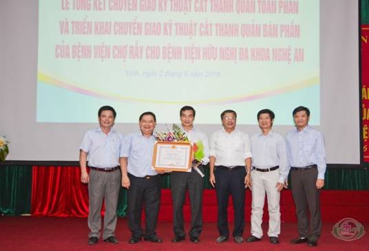 Bệnh nhân ung thư thanh quản sẽ được phẫu thuật tốt tại địa phương