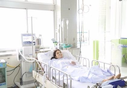Nữ sinh nguy kịch vì ong đốt đã tỉnh táo