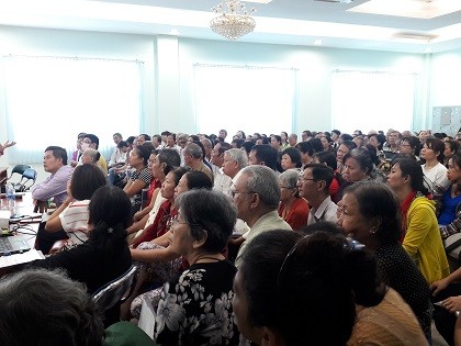 Người bụng bự dễ suy tĩnh mạch mạn tính