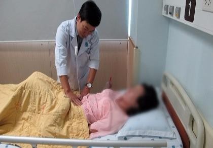 Vỡ khối thai suýt chết mới tá hỏa biết mình có thai