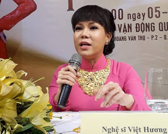 Việt Hương làm liveshow 'khủng' vì người nghèo
