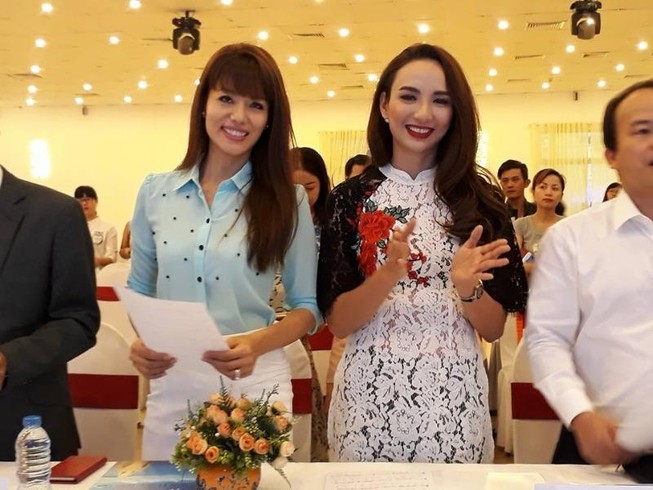 Hoài Linh và dàn sao ủng hộ 'Quê hương biển gọi'