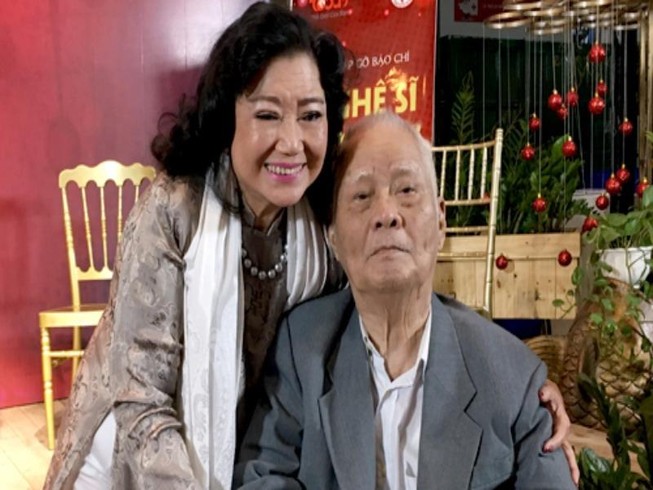 Kỳ nữ Kim Cương tìm 1 tỷ giúp nghệ sĩ nghèo ăn Tết