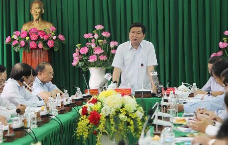 Bí thư Thăng truy giám đốc Sở GTVT 'bóp' đường từ 60 m xuống 35 m