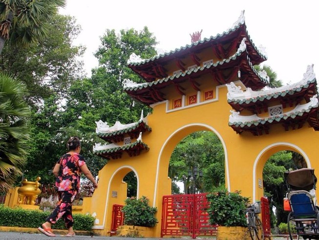 Lăng mộ cổ nằm trên khu đất 'long mạch' ở TP.HCM