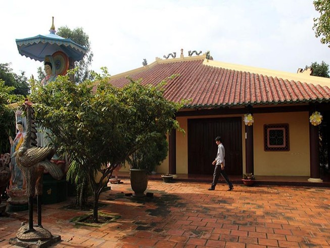 Chùa cổ mang đậm kiến trúc Nam Bộ giữa lòng thành phố