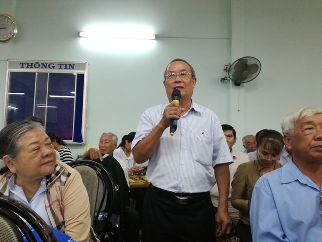 Trên 75 tuổi vẫn bị thu tiền vé xe buýt