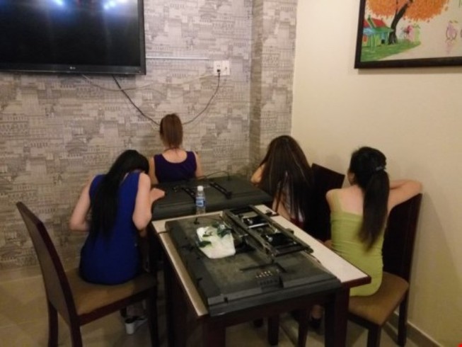 Khách sạn phục vụ massage kiêm kích dục 24/24