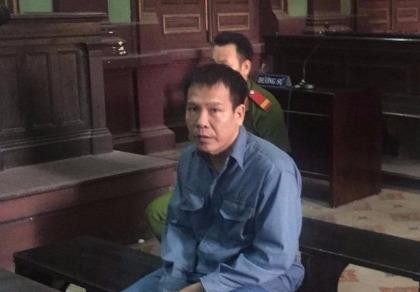 Sập bẫy mỹ nhân kế, 4 người đàn ông bị 'lột' sạch tư trang