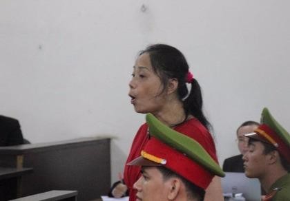 'Hoa hậu quý bà' lừa đảo triệu đô bị đề nghị đến 20 năm tù