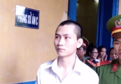 Y án anh trai đánh chết một nam sinh vì bênh em