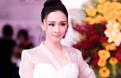 Mở phiên tòa xét xử hoa hậu Phương Nga lừa tiền tỉ
