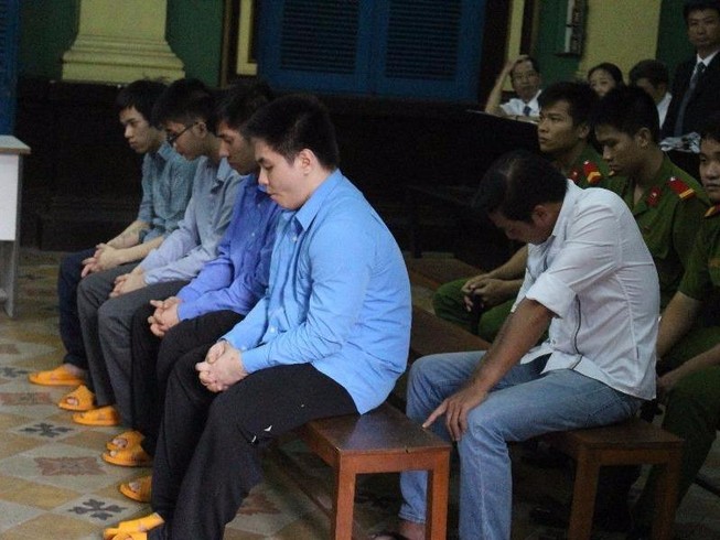 Điều tra lại vụ CSGT kêu côn đồ đánh chết người vi phạm