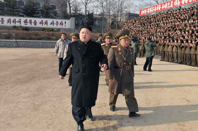 Ông Kim Jong Un gác việc quân lo dân sinh