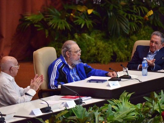 Ông Raul Castro tiếp tục được bầu lãnh đạo Đảng Cộng sản Cuba