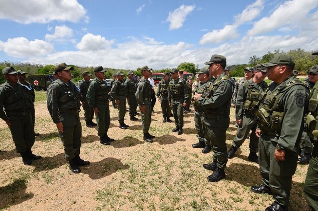 Quốc tế lo ngại tình hình Venezuela