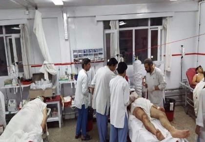 Trường đại học Mỹ ở Afghanistan bị đánh bom và xả súng