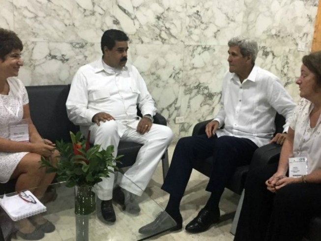 Tổng thống Venezuela Maduro gặp Ngoại trưởng Mỹ Kerry