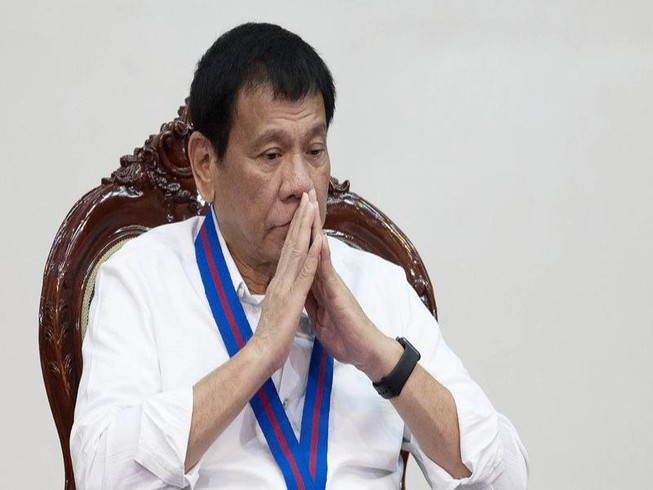 Lỡ miệng, Duterte phải xin lỗi người Do Thái