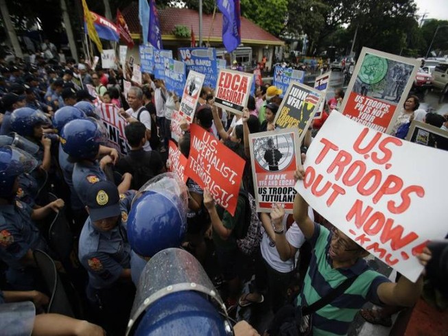 Chính sách Duterte xói mòn ảnh hưởng của Mỹ ở biển Đông