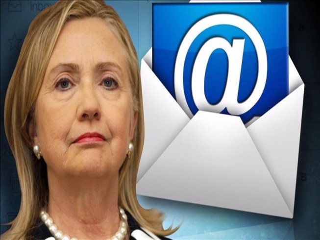 Nhà Trắng rất nỗ lực giải quyết vụ email bà Clinton