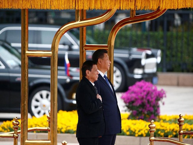 Duterte thật sự nghĩ gì về tam giác Mỹ-Phi-Trung Quốc?