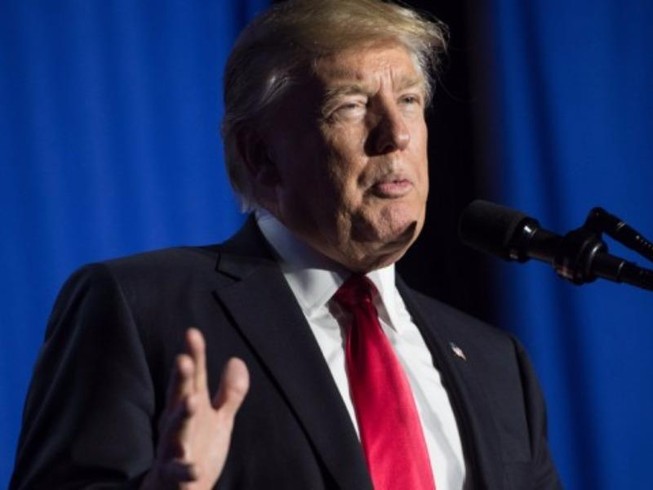 Tổng thống Trump sẽ họp với NATO vào tháng 5