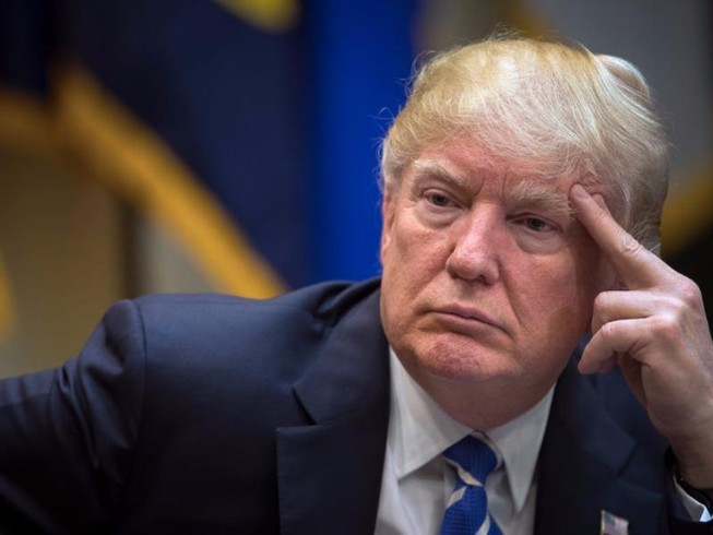 100 ngày của Trump: Ngổn ngang đối nội