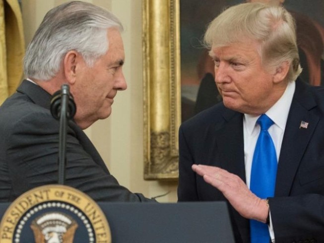 Nhà Trắng: Đọ IQ với ông Tillerson là ông Trump nói đùa